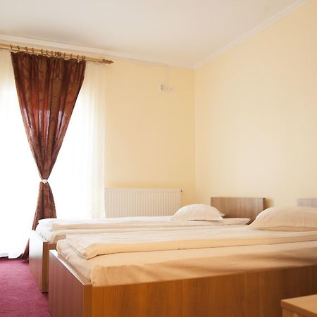 Cazare Fan Alba Iulia Exterior photo
