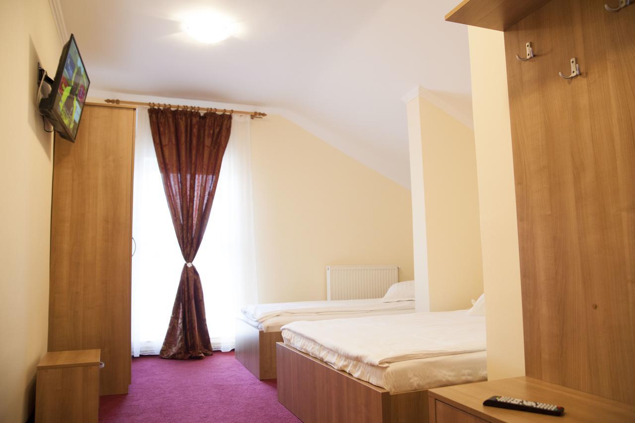 Cazare Fan Alba Iulia Exterior photo